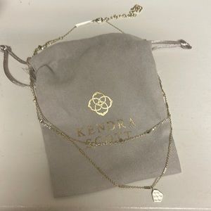 Gorgeous Kendra Scott dainty gold two-tiered necklace